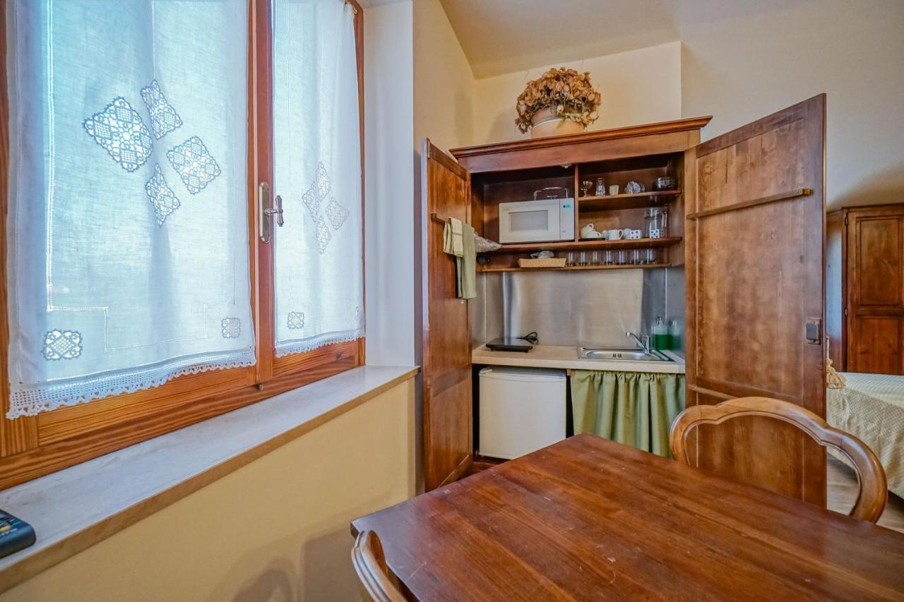 Il Quercione Agriturismo Rivotorto Exteriör bild